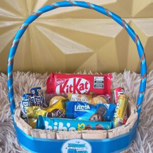 Cesta com Chocolates Variados