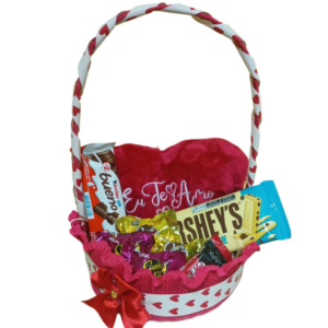 ML03-Cesta com Coração de Pelúcia+Chocolates Mistos